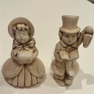 Pair of‎ vintage Victorian Christmas caroler figurines -Dickens style